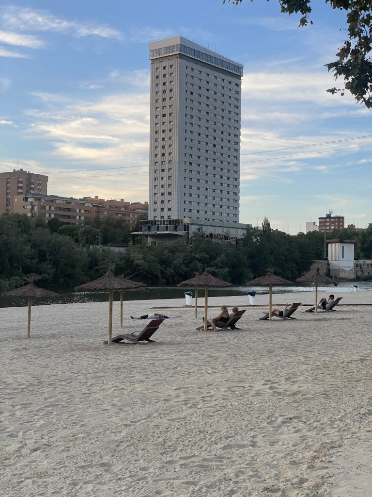 Aquí sí hay playa Playa Valladolid - Las Moreras